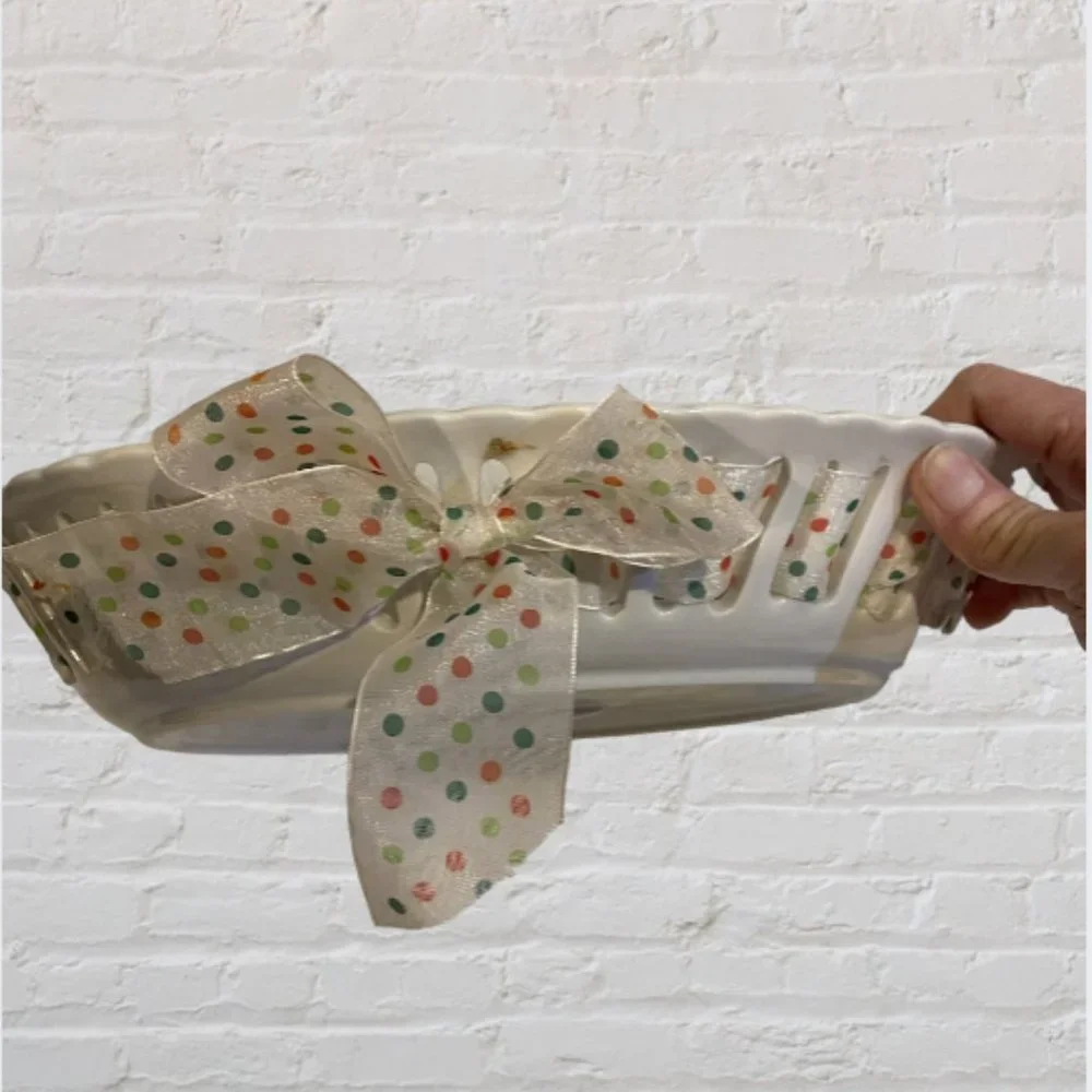 PARTY PLATE -- Ceramic, Bread/Candy/Cookies/Favors, Polka Dot Ribbon Wrapped